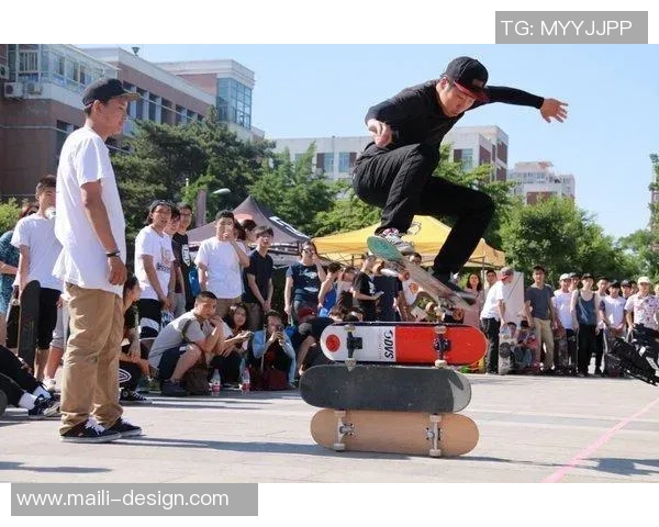 张敏专访：揭秘滑板行业成功背后的秘密与未来发展趋势