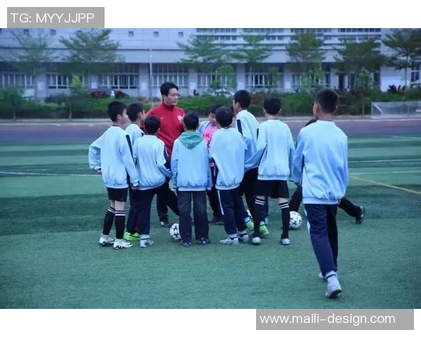 周巷足球：探索小镇青少年足球梦想与成长的旅程